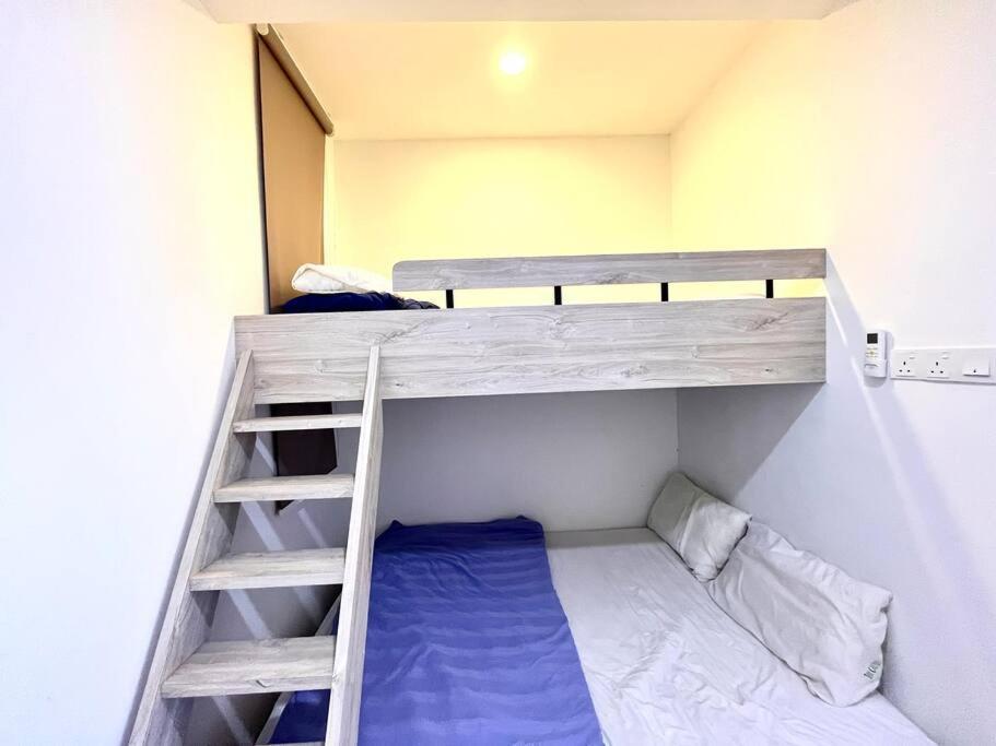 Concept Suite 05 @ The Wave Residence Tranquerah المظهر الخارجي الصورة
